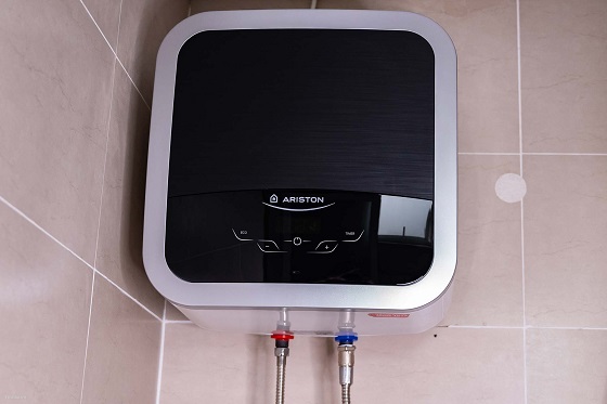 ariston20andris2-2-1