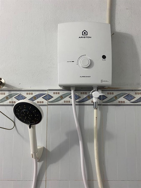 ariston20aures20easy-6