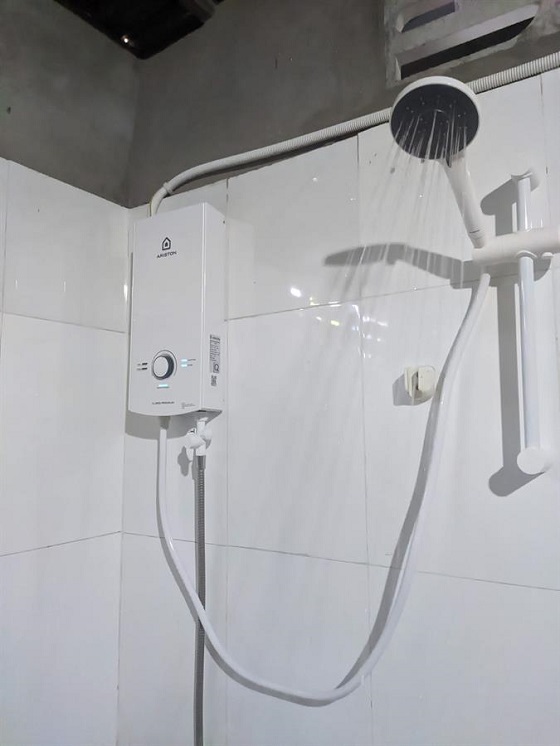 ariston20aures20premium204-5-5