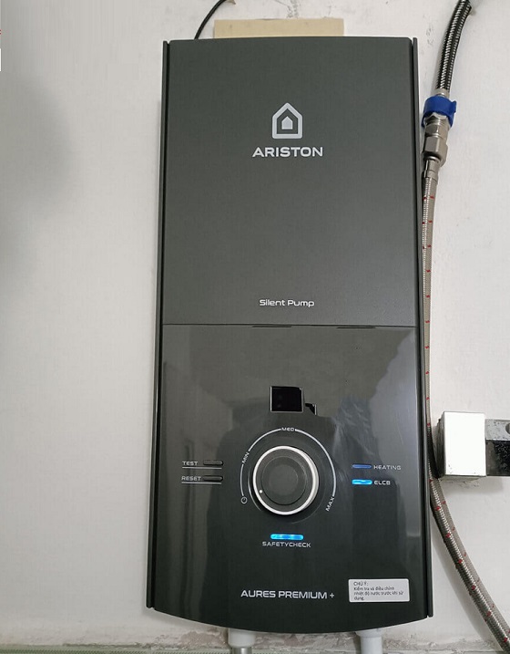 ariston20aures20premium_3