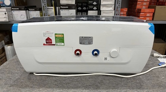 ariston20slim320lux-2