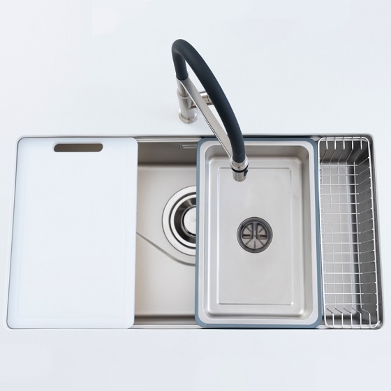 chau-rua-chen-konox-tari-8748sr-2