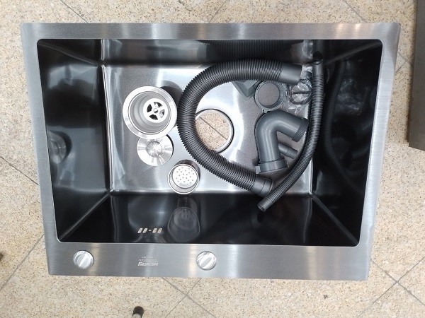 chau-rua-henry-hr649204