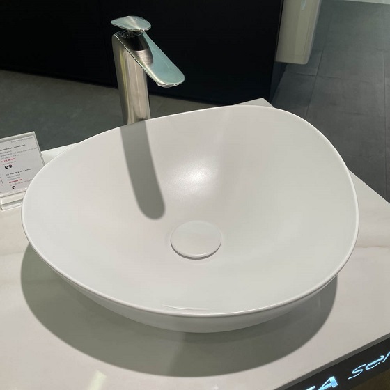 chau20toto20lt4704g19-10-6