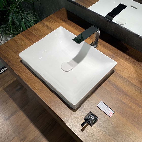 chau20toto20lt4715g17-16