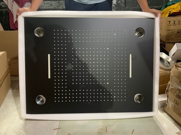 hi08061-13