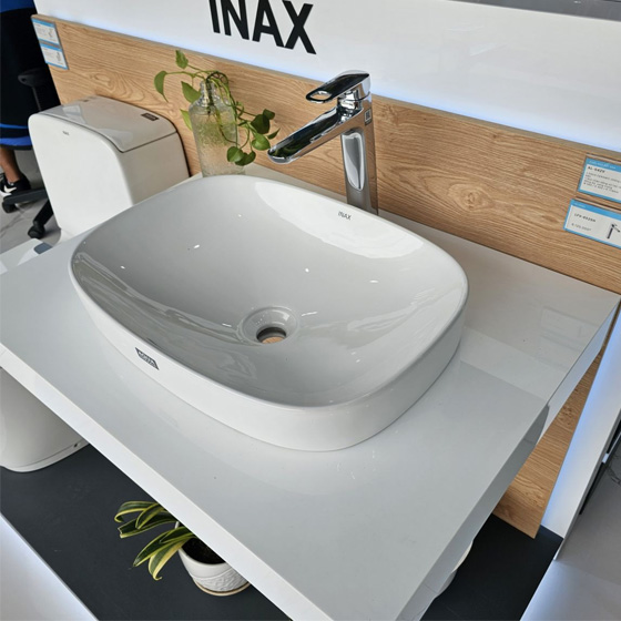 inax-al-642v-1