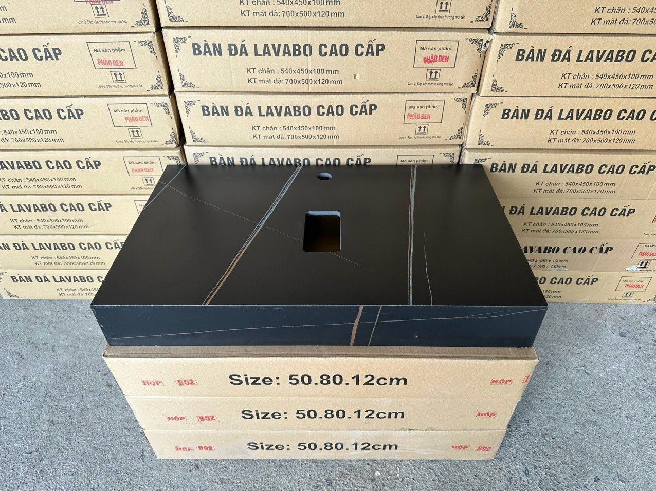 mat-ban-da-miken-hm-8050b