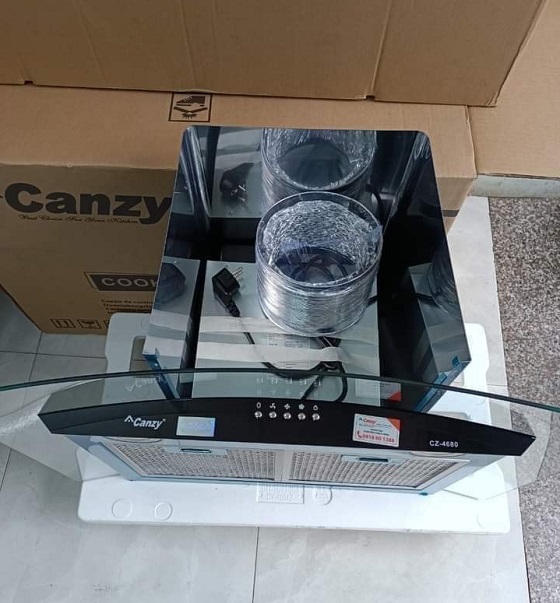 may-hut-mui-canzy-cz-4680-1 Máy hút mùi Canzy CZ 4680