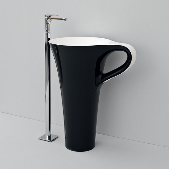 miken201504bw-1
