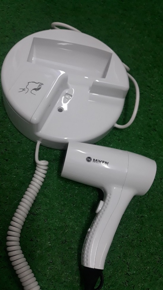 Máy sấy tóc treo tường Miken MKT-90266