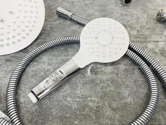 sen-cay-toto-tbw01403ja-1