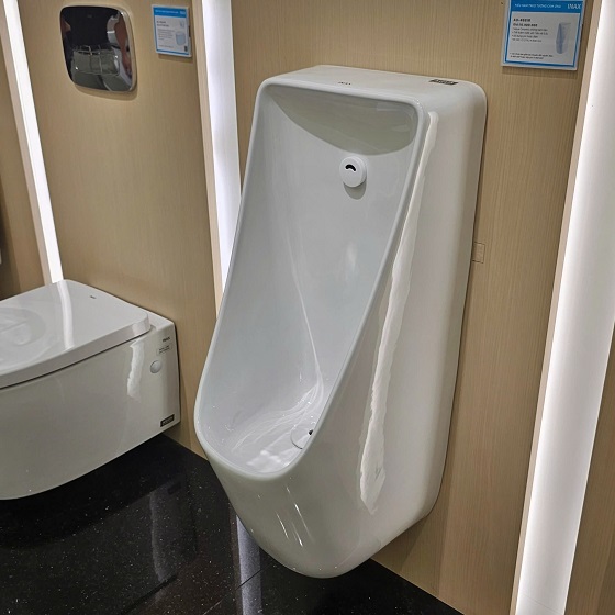 tieu20nam20inax20au-468v-1