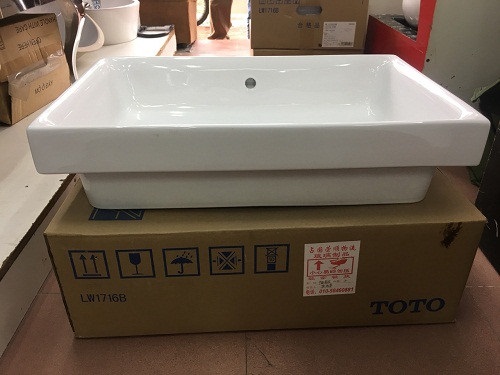 toto-l1715-3-1