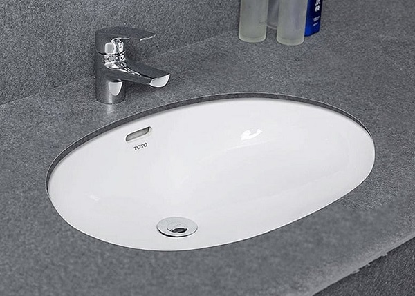 toto-lt546-1