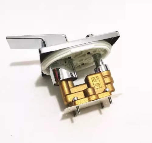 toto20tbs03304b-tbw01013b-tbg02001b-2