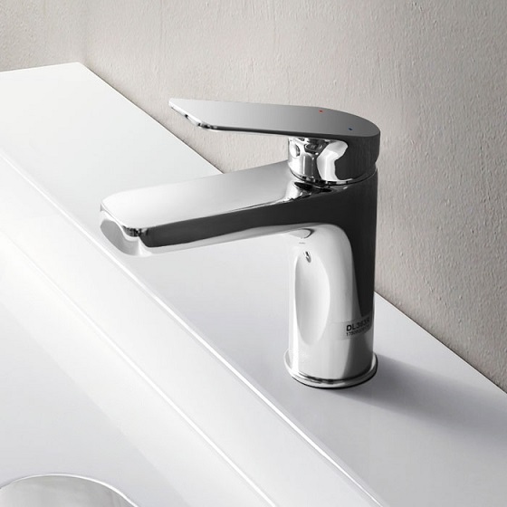voi-chau-rua-mat-toto-ttlr302f-1n-2