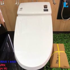 Bồn cầu 1 khối INAX AC 1008VRN hình chụp thực tế
