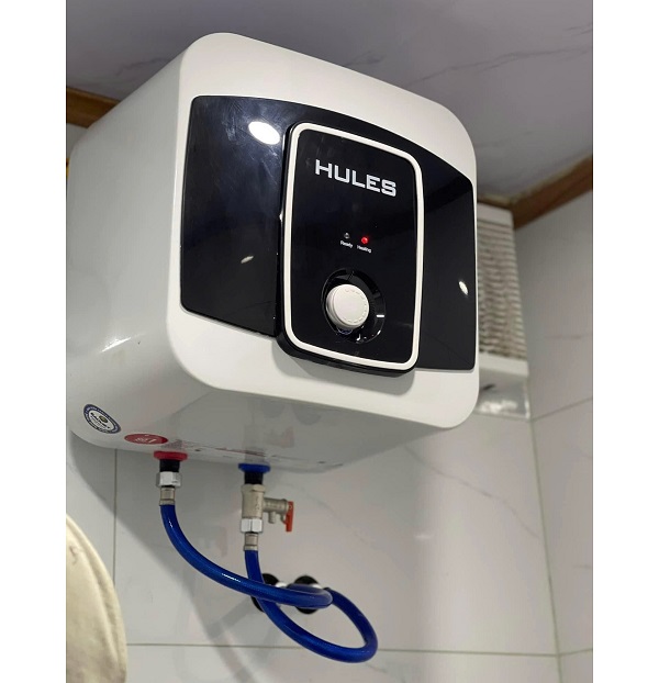 Bình nóng lạnh vuông Rossi Hules 15L HE15SQ