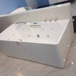 Bồn tắm massage Daelim W-3175