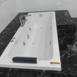 Bồn tắm massage Brother B-8012