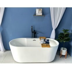 Bồn tắm ngâm đặt sàn hình oval cạnh thẳng SAWO SW5716-CT