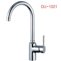 Vòi rửa bát nóng lạnh DAEHAN DU-1021