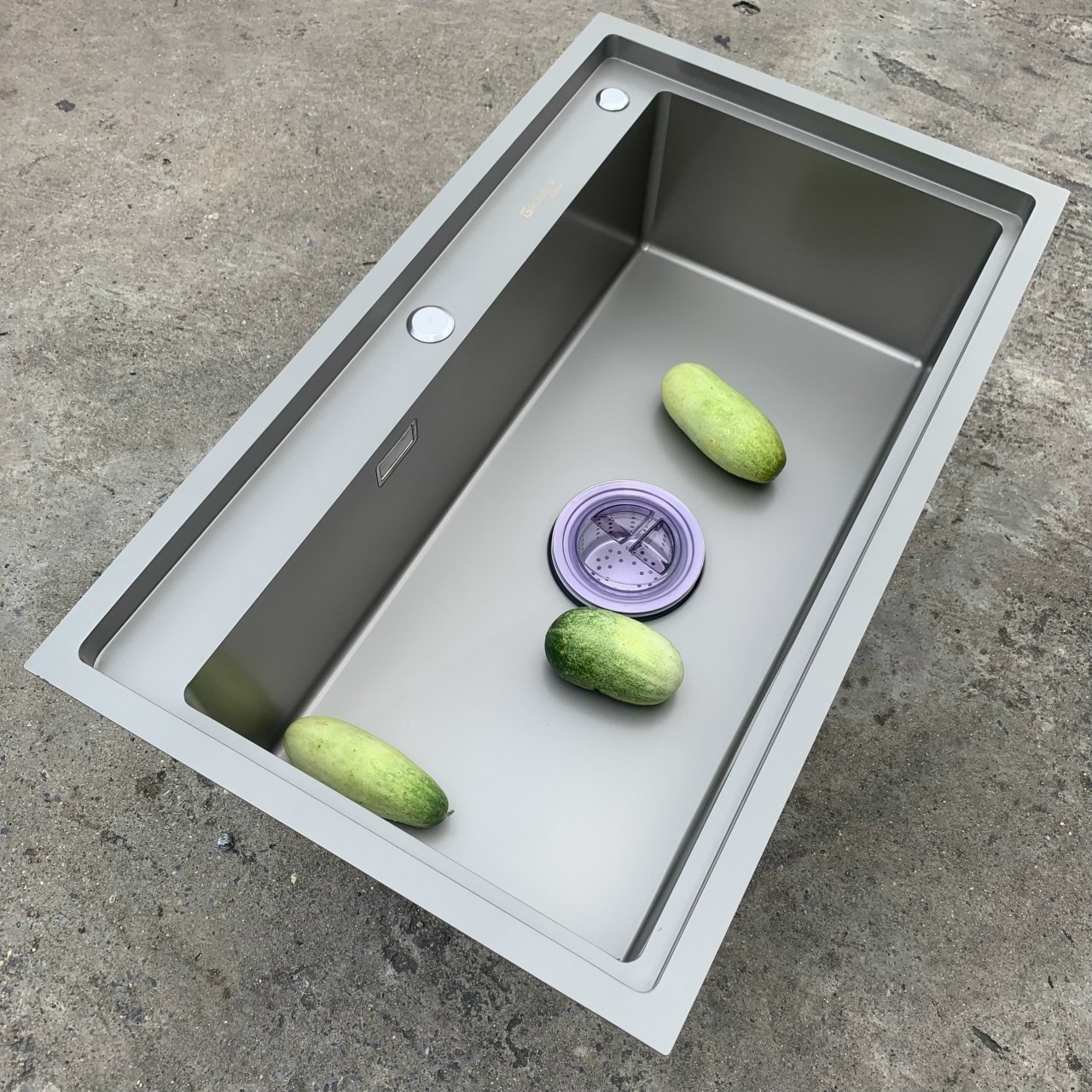 Chậu rửa bát 1 hố nano màu ghi xám GRUNDER 7846GR