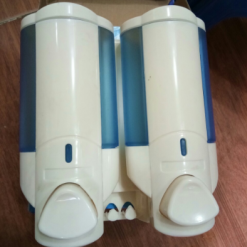 Xịt xà bông nhựa treo tường đôi HL