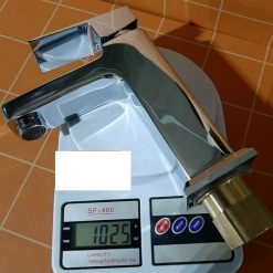 Vòi rửa mặt 1 đường nước lạnh LD18