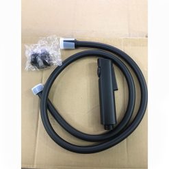 Vòi xịt vệ sinh màu đen Miken XB095B