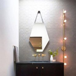 Gương phòng tắm dây da treo tường MIKEN MKG-PT008