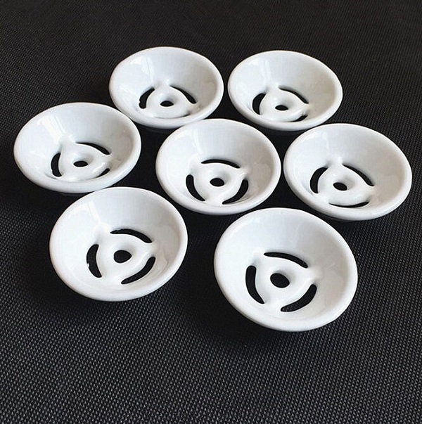 Rốn tiểu nam bằng sứ TOTO