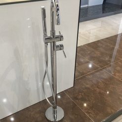 Sen cây mạ vàng đặt sàn bồn tắm Daelim S04