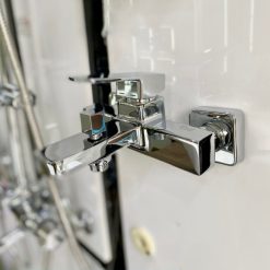 Sen tắm vuông nóng lạnh cao cấp Hàn Quốc EcoFa E-7001