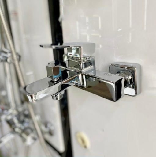 Sen tắm vuông nóng lạnh cao cấp Hàn Quốc EcoFa E-7001